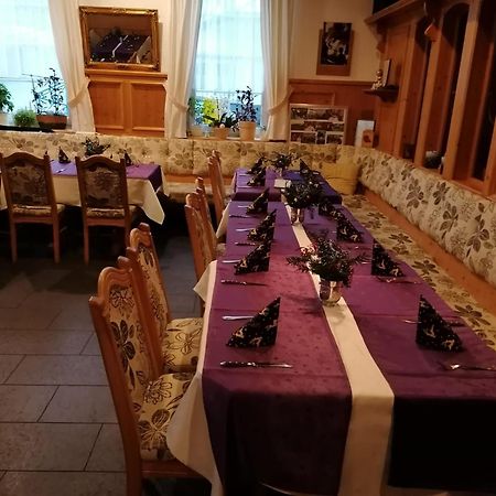 Gasthaus Zipp Asslar エクステリア 写真