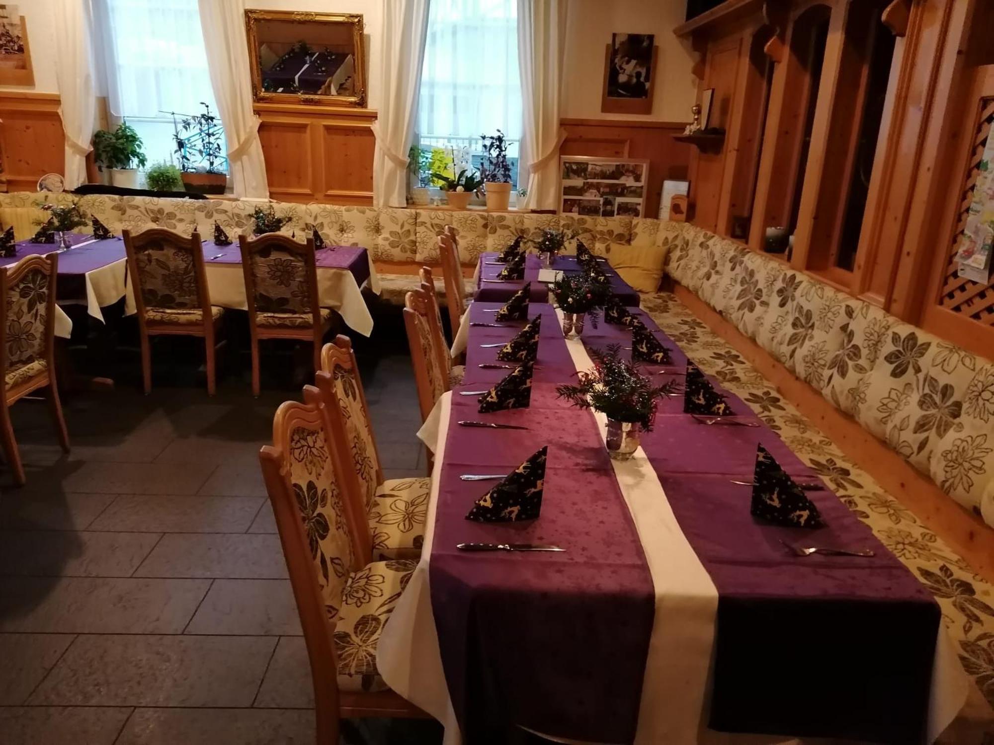 Gasthaus Zipp Asslar エクステリア 写真